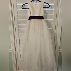 Elegant Flower Girl Dress with Tulle Skirt and Plum Sash